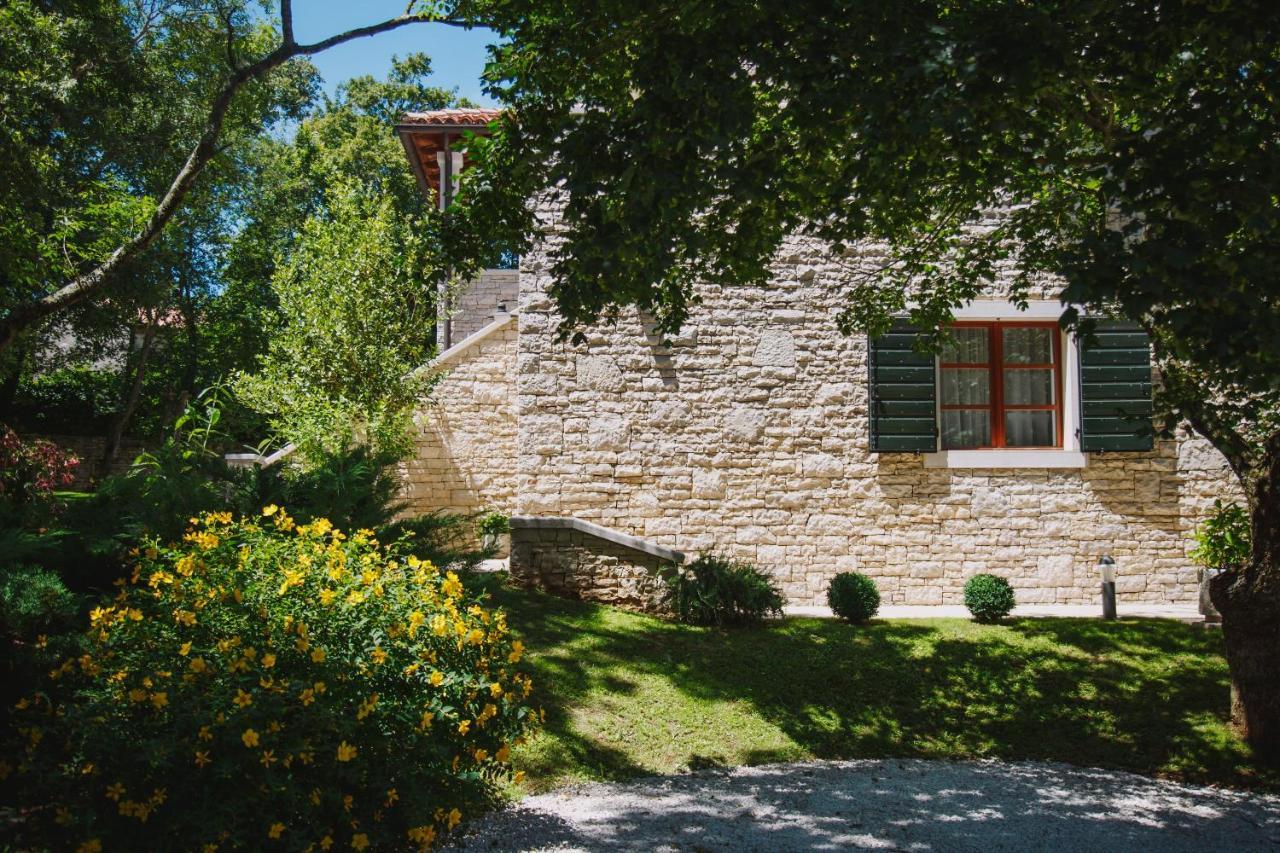 Villa Kringa Tinjan Exterior foto